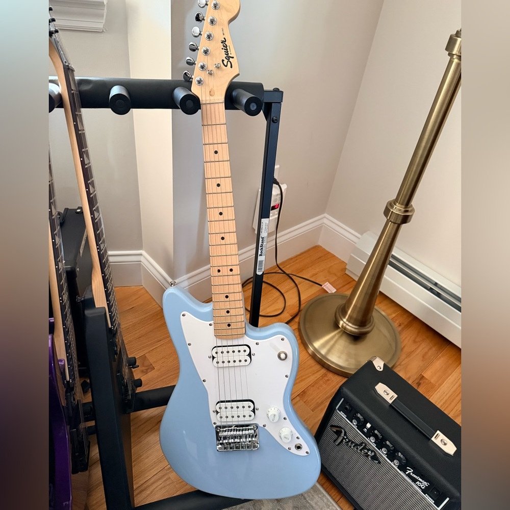 Fender Squier Mini Jazzmaster HH Electric Guitar - Blue - Picture 2 of 7